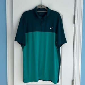 Men’s XL Nike golf polo. Excellent condition. Green